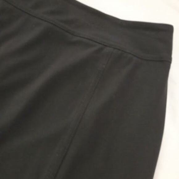 Chico's 0.5 (Us S/6) Black Mini Skirt Easy Care High-Quality Back Kick Pleat - Picture 4 of 9